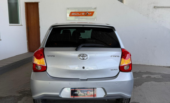 Toyota ETIOS XS 1.5 Flex 16V 5p Mec. 2018 Flex-16