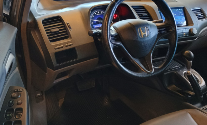 Honda Civic Sedan LXS 1.8/1.8 Flex 16V Aut. 4p 2008 Flex-7