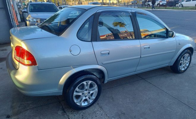 GM - Chevrolet Classic Life/LS 1.0 VHC FlexP. 4p 2013 Flex-7