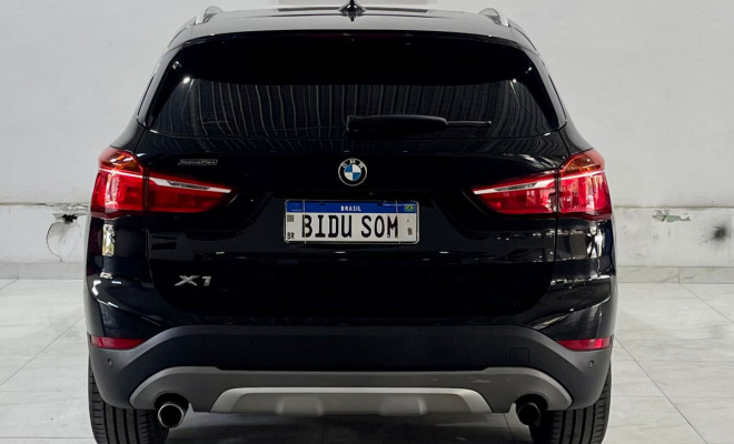 BMW X1 SDRIVE 20i 2.0/2.0 TB Acti.Flex Aut. 2018 Flex-13