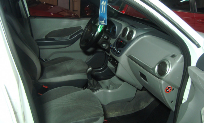GM - Chevrolet AGILE LTZ 1.4 MPFI 8V FlexPower 5p 2011 Flex-8