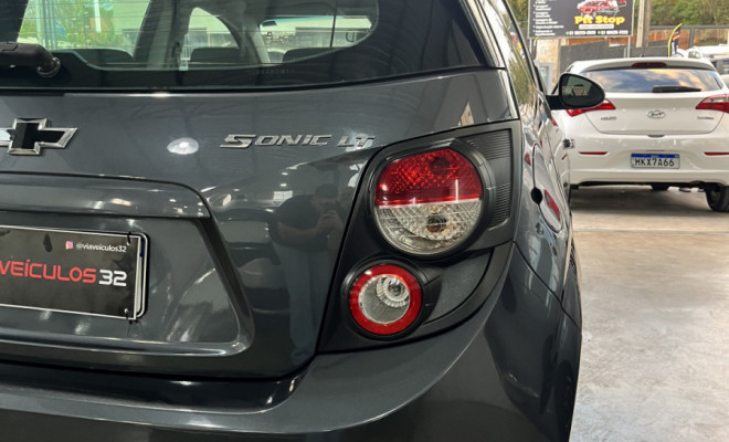 GM - Chevrolet SONIC HB LTZ 1.6 16V FlexPower 5p Mec. 2013 Flex-3