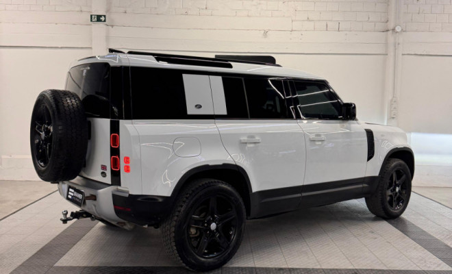 Land Rover Defender 110 2.0 Turbo SE Si4 Aut. 2022 Flex-4