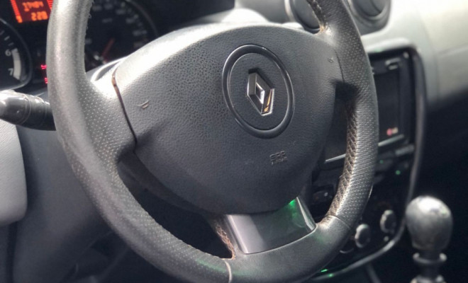 Renault DUSTER Dynamique 2.0 Mec. 2014 Flex  Ótimo estado de conservação-7