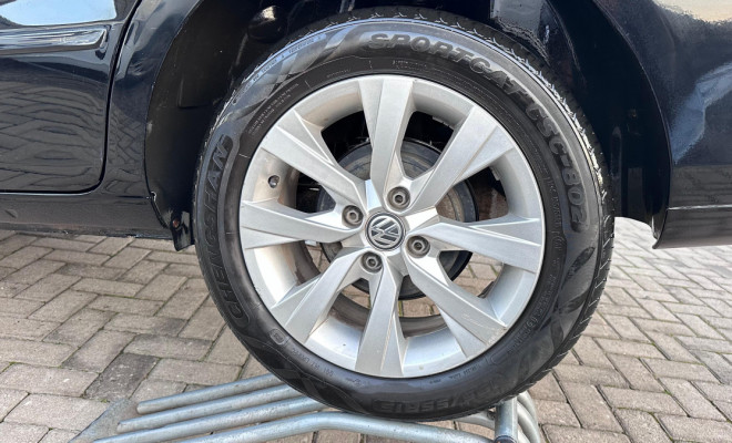 VW - VolksWagen VOYAGE  Trendline 1.0 T.Flex 8V 4p 2017 Flex-9