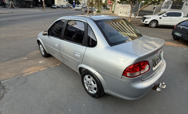 GM - Chevrolet Classic Life/LS 1.0 VHC FlexP. 4p 2014 Flex-2