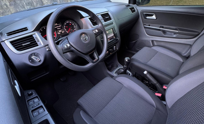VW - VolksWagen Fox Connect 1.6 Flex 8V 5p 2020 Flex-6