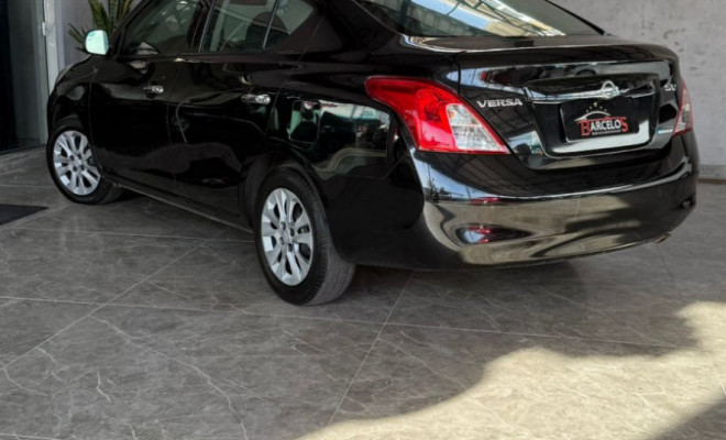 Nissan VERSA S 1.6 16V Flex Fuel 4p Mec. 2014 Flex-0