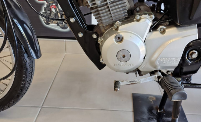 HONDA CG 125 FAN ES 2010 Gasolina-7