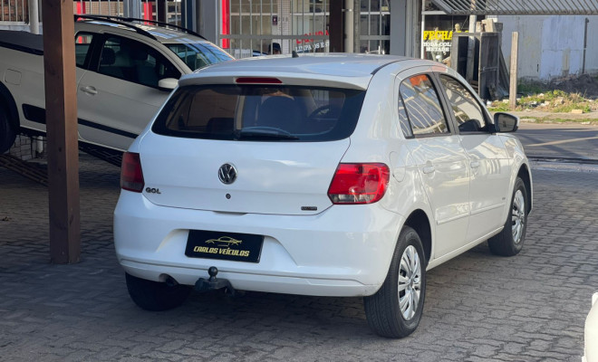 VW - VolksWagen Gol (novo) 1.0 Mi Total Flex 8V 4p 2013 Flex-5