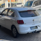 VW - VolksWagen Gol (novo) 1.0 Mi Total Flex 8V 4p 2013 Flex-4