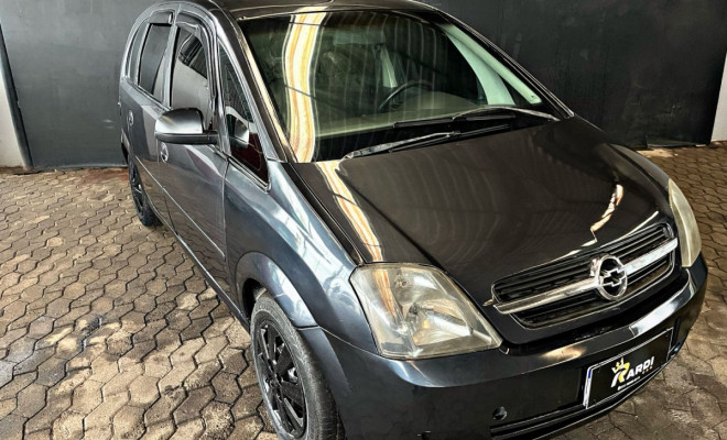 GM - Chevrolet Meriva 1.8/ CD 1.8 MPFI 8V 102cv 5p 2003 Gasolina