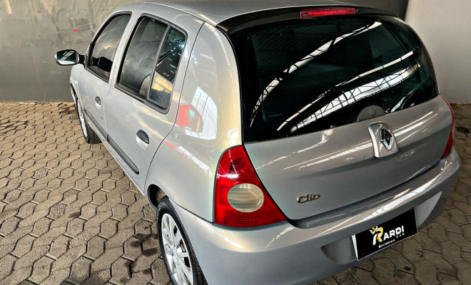 Renault Clio Campus Hi-Flex 1.0 16V 5p 2010 Flex-2