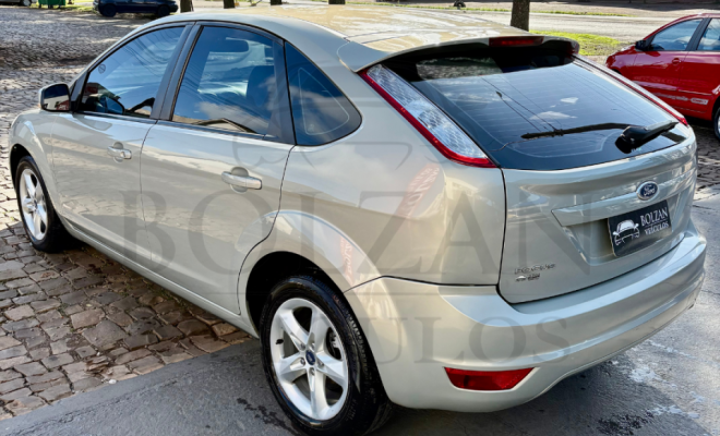 Ford Focus 1.6 S/SE/SE Plus Flex 8V/16V  5p 2011 Flex-3