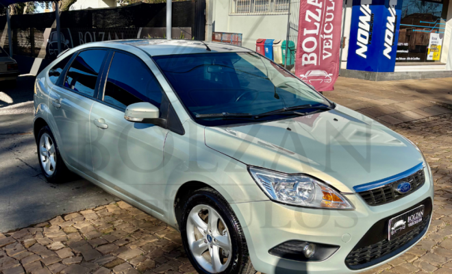 Ford Focus 1.6 S/SE/SE Plus Flex 8V/16V  5p 2011 Flex-2