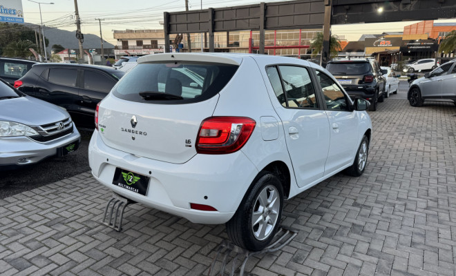 Renault SANDERO Dyna. EasyR Hi-Flex 1.6 8V 2015 Flex-3