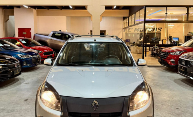 Renault SANDERO STEPWAY Hi-Power 1.6 8V 5p 2013 Flex-0