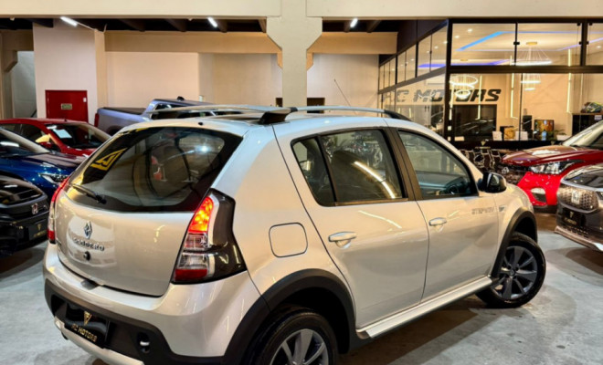 Renault SANDERO STEPWAY Hi-Power 1.6 8V 5p 2013 Flex-3
