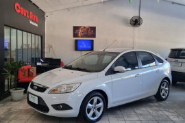 Ford Focus 1.6 S/SE/SE Plus Flex 8V/16V  5p 2013 Flex