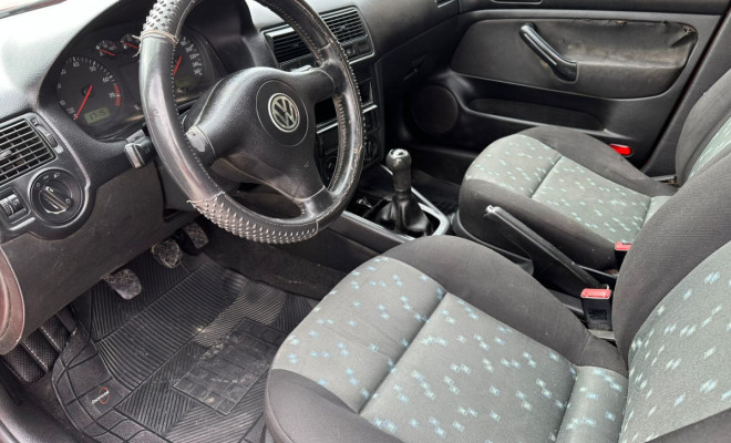 VW Golf Generation 1.6 Mi - 2003-8