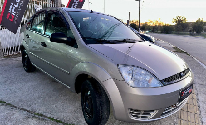 Ford Fiesta Sed. Personnalité 1.0 8V - 2006-0