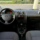Ford Fiesta Sed. Personnalité 1.0 8V - 2006-9