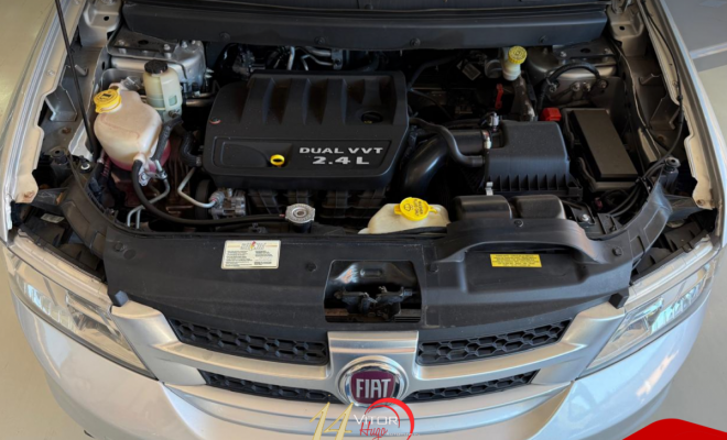 Fiat FREEMONT EMOT./PRECISION 2.4 16V 5p Aut. 2014 Gasolina-4