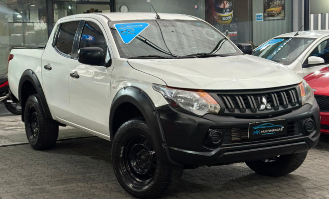Mitsubishi L200 Triton Sport GL 4x4 Die. Mec. 2022 Diesel-0