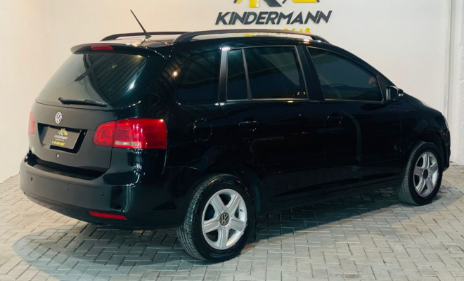 VW - VolksWagen SPACEFOX 1.6/ 1.6 Trend Total Flex 8V 5p 2011 Flex-4