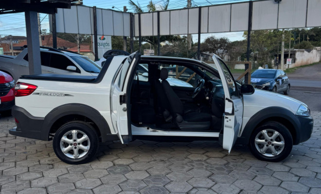 Fiat Strada Freedom 1.4 Flex 8V CD 2019 Flex-6