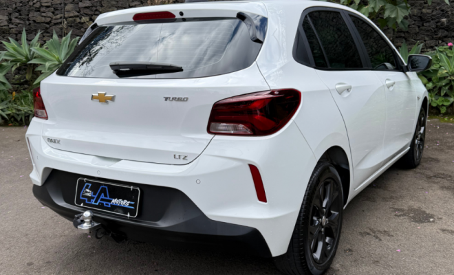 GM - Chevrolet ONIX HATCH LTZ 1.0 12V TB Flex 5p Aut. 2024 Flex-11