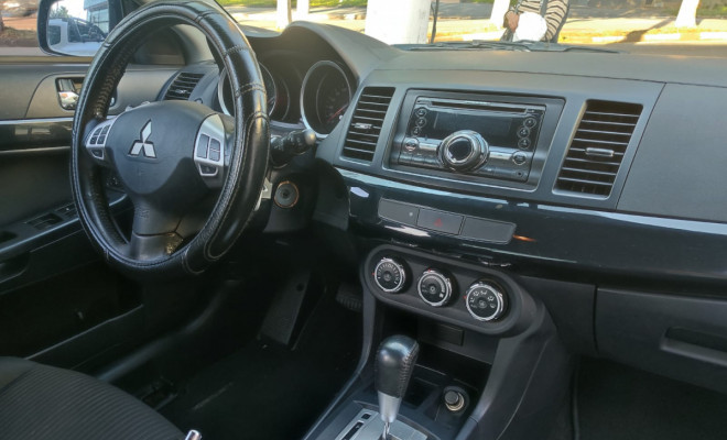 Mitsubishi Lancer 2.0 16V 160cv Aut. 2014 Gasolina-4