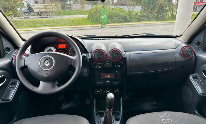 Renault SANDERO GT line Hi-Flex 1.6 8V - 2013-10