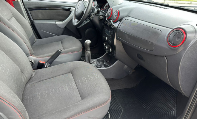 Renault SANDERO GT line Hi-Flex 1.6 8V - 2013-7