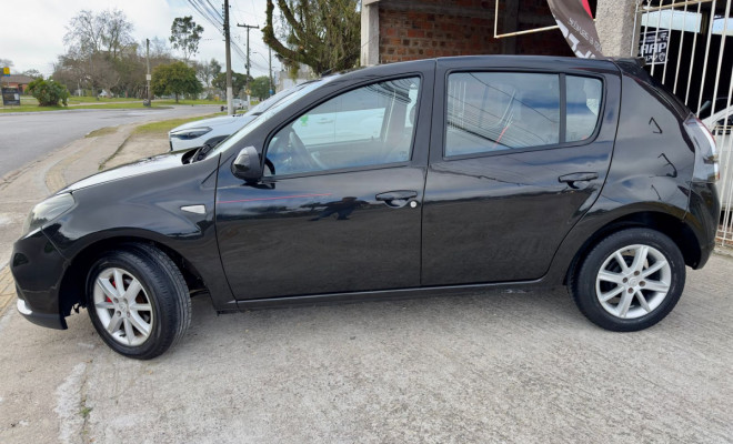 Renault SANDERO GT line Hi-Flex 1.6 8V - 2013-5