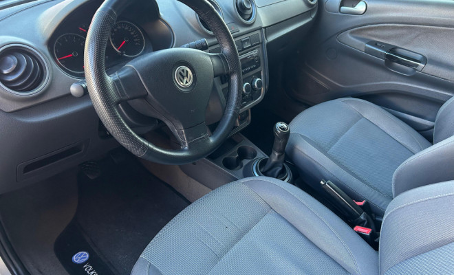 VW - VolksWagen VOYAGE COMF/Highli. 1.6 T.Flex 8V 4p 2011 Flex-9
