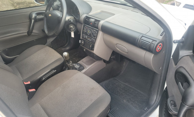 GM - Chevrolet Classic Life/LS 1.0 VHC FlexP. 4p 2015 Flex-11