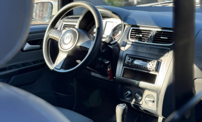 VW - VolksWagen Fox 1.0 Mi Total Flex 8V 5p 2012 Flex-6
