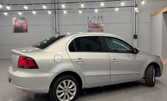 VW - VolksWagen VOYAGE 1.0/1.0 City Mi Total Flex 8V 4p 2011 Flex-4