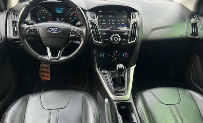 Ford Focus 1.6 S/SE/SE Plus Flex 8V/16V  5p 2017 Flex-5