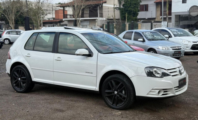 VW - VolksWagen Golf Sportline 1.6 Mi Total Flex 8V 4p 2010 Flex-0