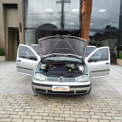VW - VolksWagen Golf 1.6Mi/ 1.6Mi Gener./Black & Silver 2003 Gasolina-5
