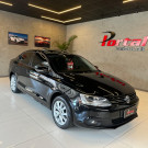 VW - VolksWagen JETTA Comfortline 2.0 T.Flex 8V 4p Tipt. 2014 Flex-0