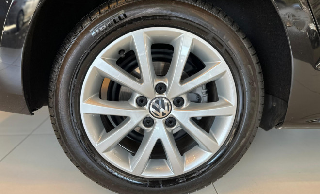 VW - VolksWagen JETTA Comfortline 2.0 T.Flex 8V 4p Tipt. 2014 Flex-7