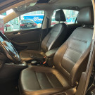 VW - VolksWagen JETTA Comfortline 2.0 T.Flex 8V 4p Tipt. 2014 Flex-5