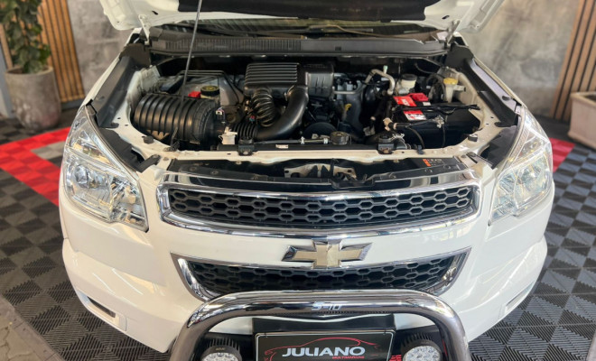 GM - Chevrolet S10 P-Up Advant. 2.4/2.4 MPFI F.Power CD 2016 Gasolina-12