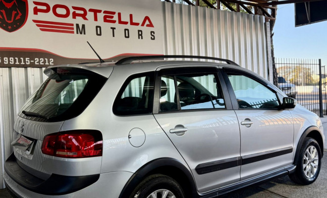 VW - VolksWagen SpaceCross 1.6 Mi Total Flex 8V 2014 Flex-6
