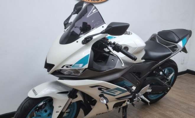 YAMAHA YZF R-3 321/ABS 2025 Gasolina-2