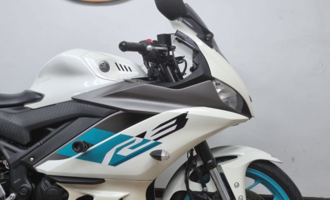 YAMAHA YZF R-3 321/ABS 2025 Gasolina-6