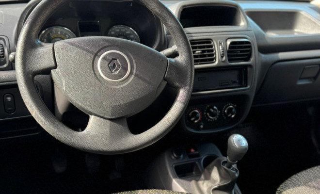 Renault Clio RN/Alizé/Expr./1.0 Hi-Power 16V 5p 2013 Flex-6